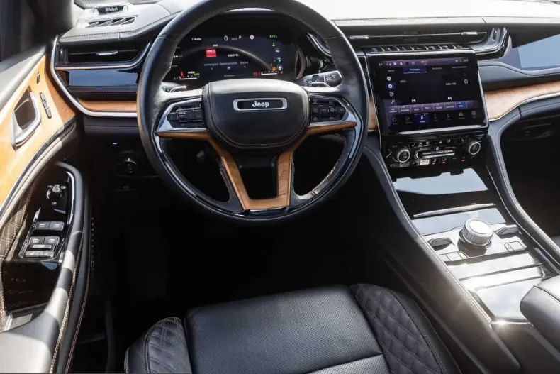 Jeep Grand Cherokee din 2023 cu 85.400 km - oferta JEE212503 - foto 14