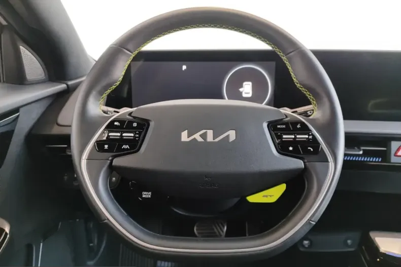 Kia EV6 din 2024 cu 18.875 km - oferta KIA212505 - foto 8