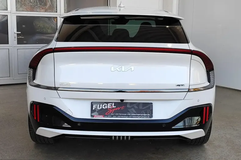 Kia EV6 din 2024 cu 18.875 km - oferta KIA212505 - foto 29