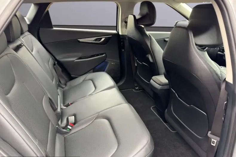 Kia EV6 din 2025 cu 14.082 km - oferta KIA212506 - foto 9