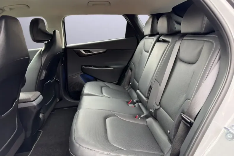 Kia EV6 din 2025 cu 14.082 km - oferta KIA212506 - foto 17