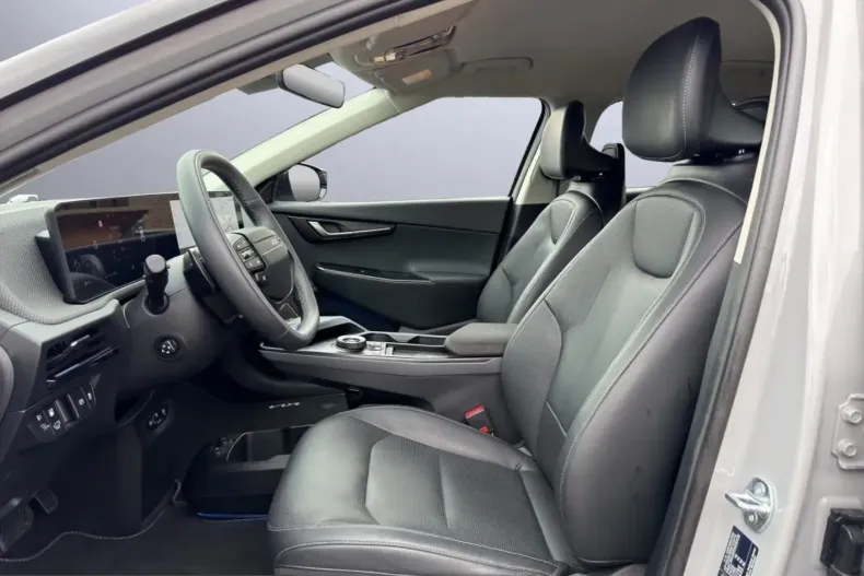 Kia EV6 din 2025 cu 14.082 km - oferta KIA212506 - foto 18