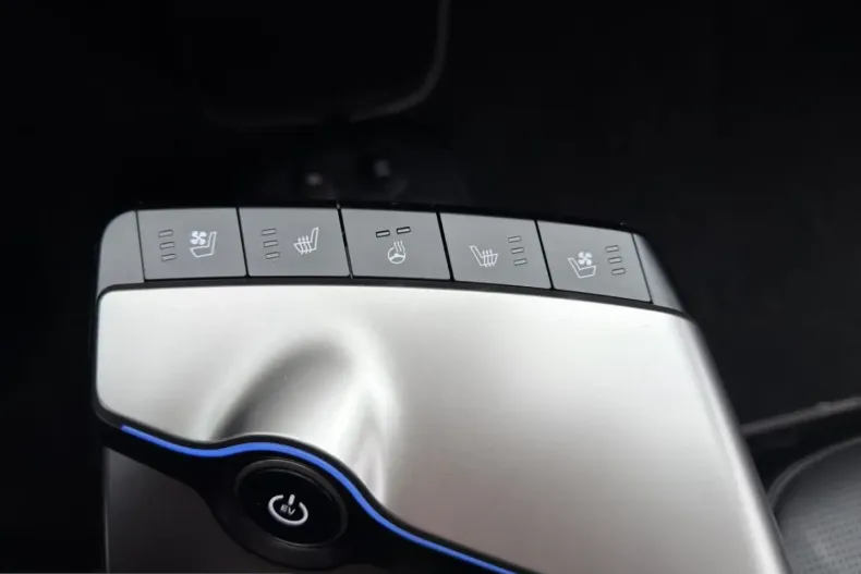 Kia EV6 din 2025 cu 14.082 km - oferta KIA212506 - foto 23
