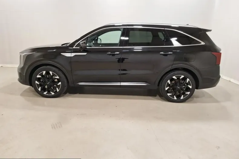 Kia Sorento din 2024 cu 32.400 km - oferta KIA212507 - foto 3