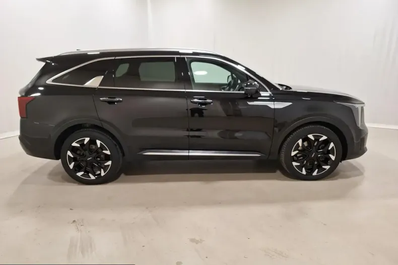 Kia Sorento din 2024 cu 32.400 km - oferta KIA212507 - foto 7