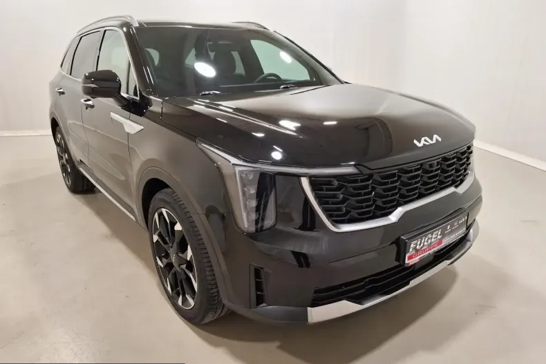 Kia Sorento din 2024 cu 32.400 km - oferta KIA212507 - foto 8