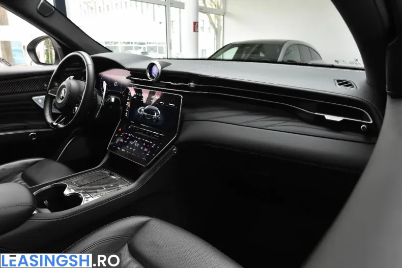 Maserati Grecale din 2023 cu 46.731 km - oferta MAS212510 - foto 10