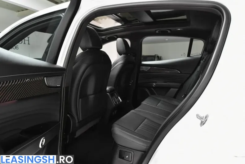 Maserati Grecale din 2023 cu 46.731 km - oferta MAS212510 - foto 25