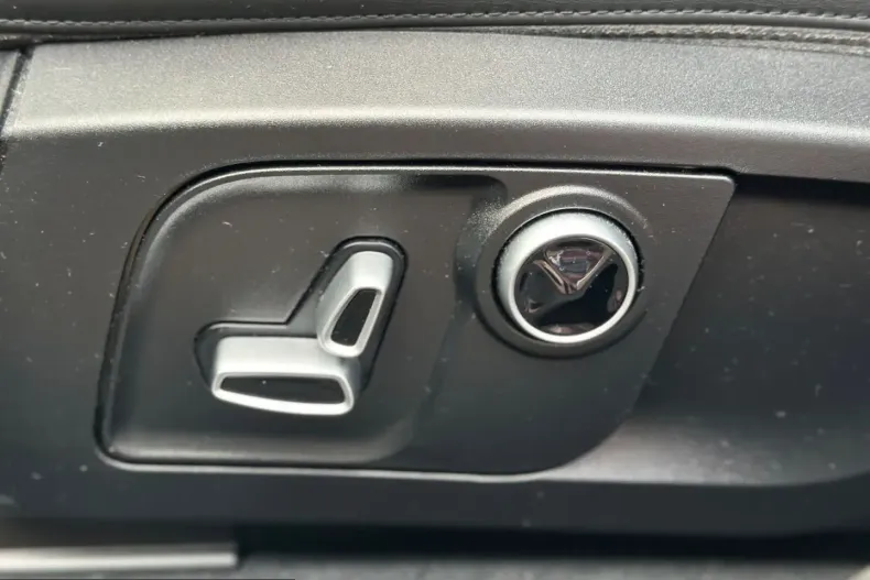 Maserati Levante din 2022 cu 89.600 km - oferta MAS212511 - foto 17