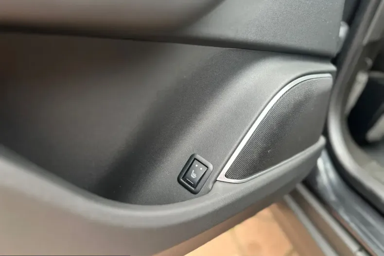 Maserati Levante din 2022 cu 89.600 km - oferta MAS212511 - foto 22