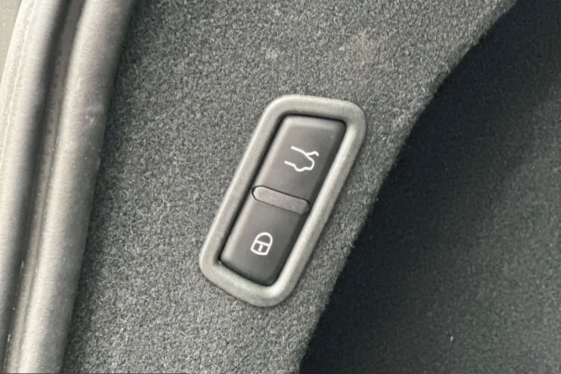 Maserati Levante din 2022 cu 89.600 km - oferta MAS212511 - foto 23