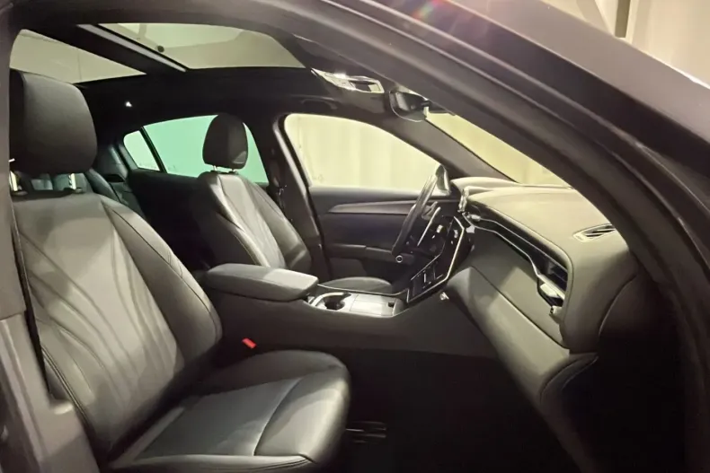 Maserati Grecale din 2025 cu 23.200 km - oferta MAS212512 - foto 6