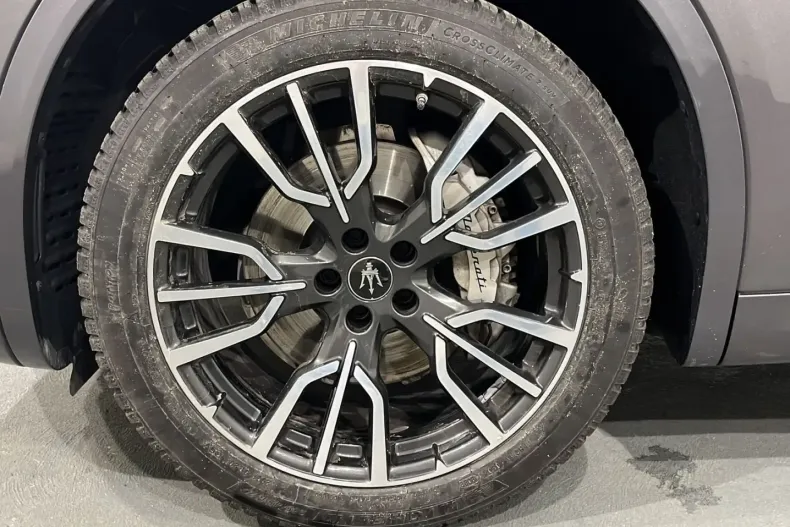 Maserati Grecale din 2025 cu 23.200 km - oferta MAS212512 - foto 12