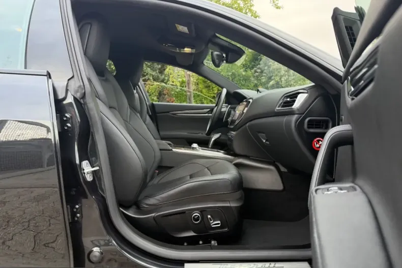 Maserati Ghibli din 2022 cu 37.000 km - oferta MAS212513 - foto 12