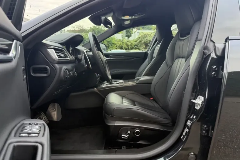 Maserati Ghibli din 2022 cu 37.000 km - oferta MAS212513 - foto 19