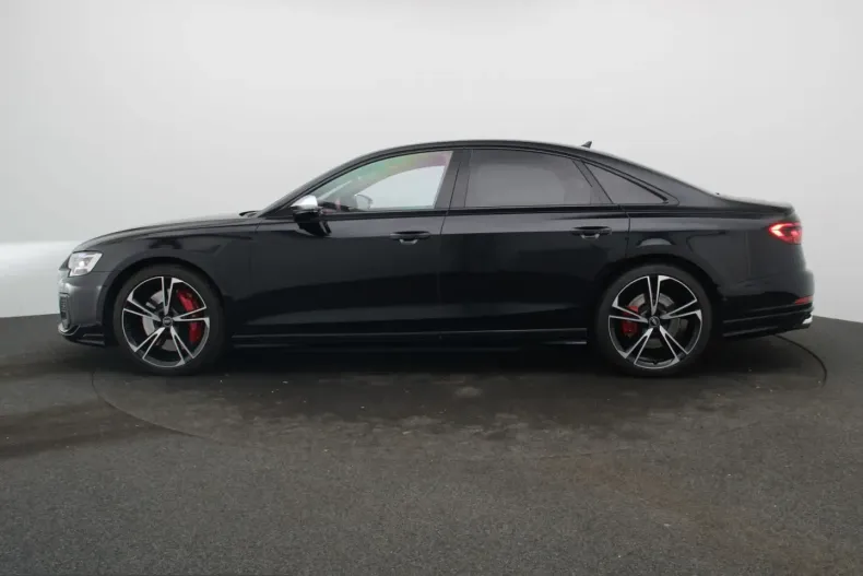 Audi S8 din 2024 cu 16.000 km - oferta AUD212515 - foto 4