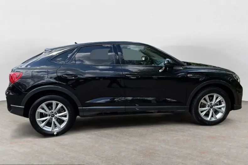 Audi Q3 din 2025 cu 20.357 km - oferta AUD212517 - foto 8