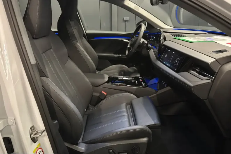 Audi Q6 e-tron din 2025 cu 32.900 km - oferta AUD212522 - foto 11