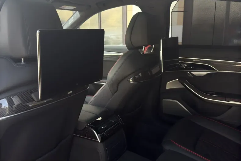 Audi S8 din 2023 cu 17.300 km - oferta AUD212523 - foto 17