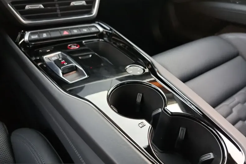 Audi e-tron GT din 2022 cu 43.390 km - oferta AUD212524 - foto 23