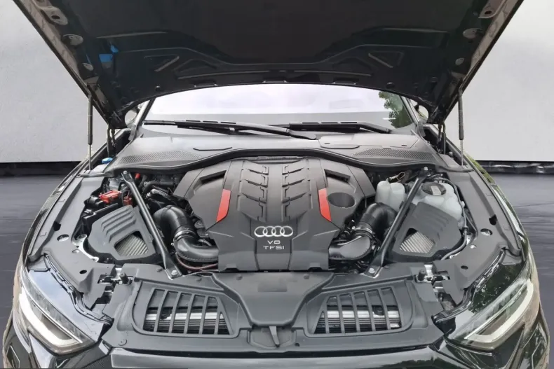 Audi S8 din 2024 cu 16.280 km - oferta AUD212529 - foto 7