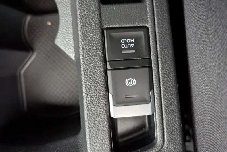 Volkswagen T-Roc din 2023 cu 38.100 km - oferta VOL212536 - foto 24