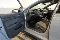 Volkswagen Golf din 2024 cu 38.595 km - oferta VOL212542 - foto 3