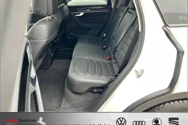 Volkswagen Touareg din 2025 cu 25.000 km - oferta VOL212547 - foto 13