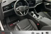 Volkswagen Touareg din 2025 cu 25.000 km - oferta VOL212547 - foto 32