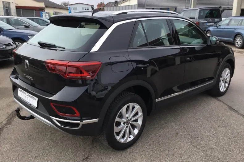 Volkswagen T-Roc din 2025 cu 11.900 km - oferta VOL212548 - foto 5