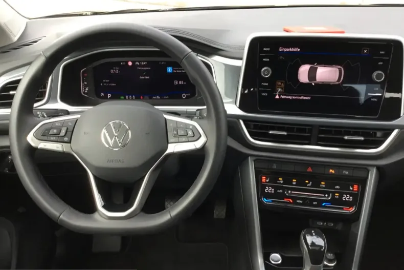 Volkswagen T-Roc din 2025 cu 11.900 km - oferta VOL212548 - foto 14