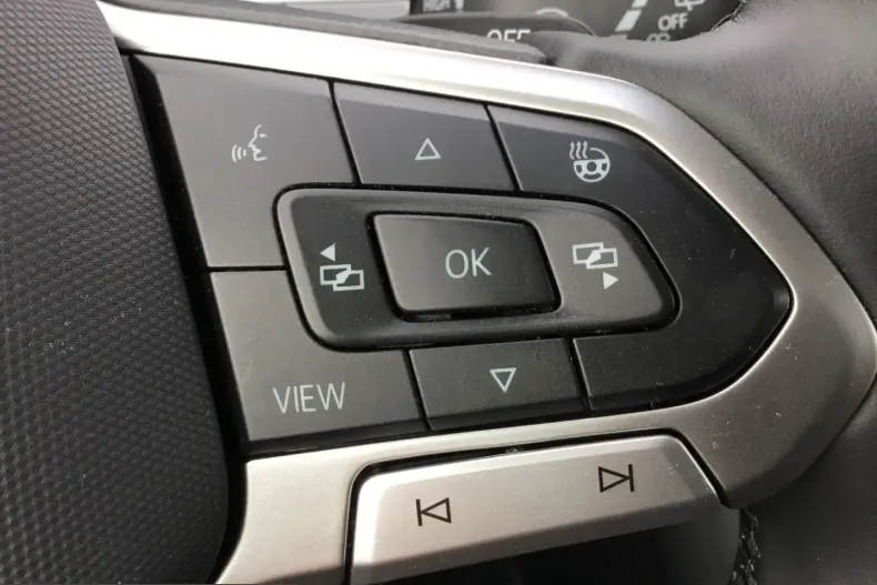 Volkswagen T-Roc din 2025 cu 11.900 km - oferta VOL212548 - foto 26