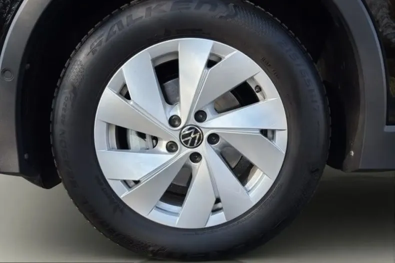 Volkswagen Tiguan din 2025 cu 10.350 km - oferta VOL212549 - foto 16