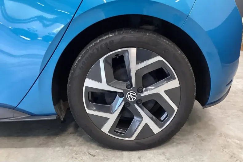 Volkswagen ID.3 din 2024 cu 22.424 km - oferta VOL212550 - foto 6