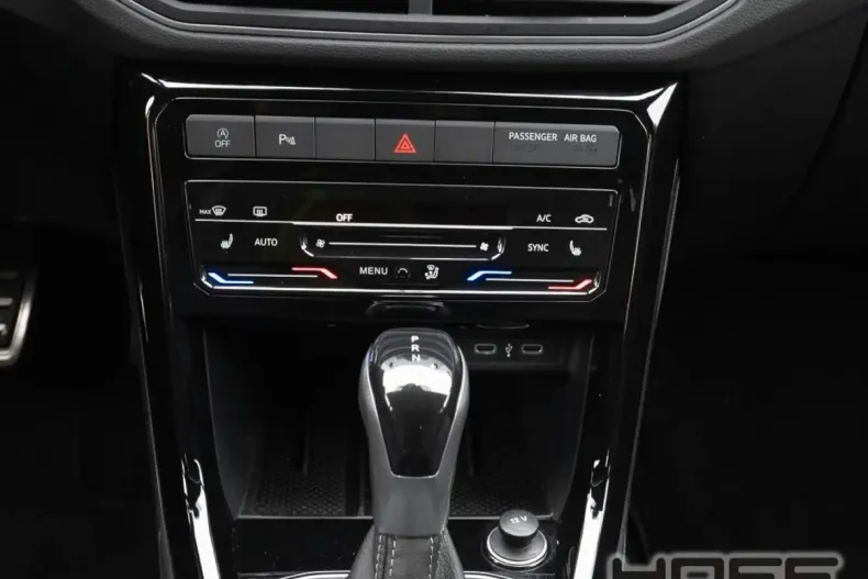 Volkswagen T-Cross din 2025 cu 26.120 km - oferta VOL212551 - foto 8