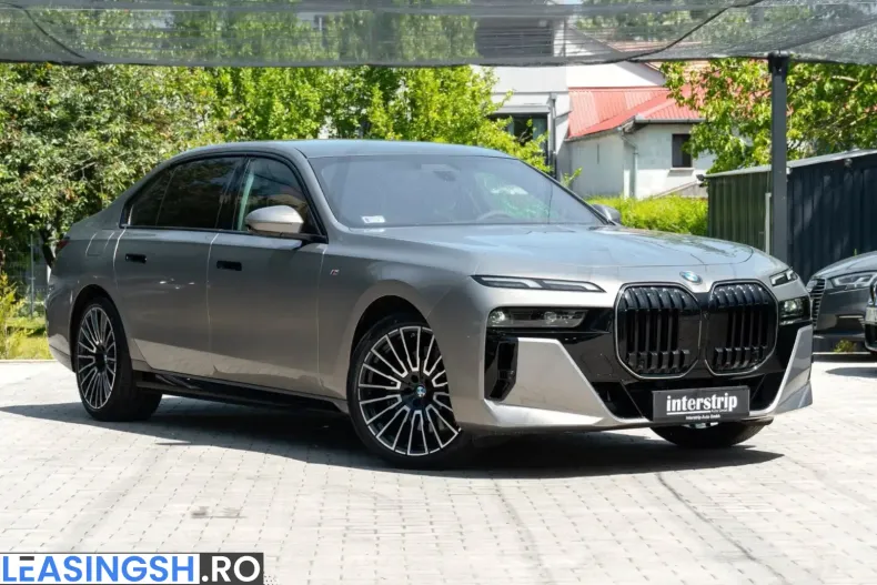 BMW 740 (Seria 7) din 2025 cu 14.500 km - oferta BMW212552 - foto 3