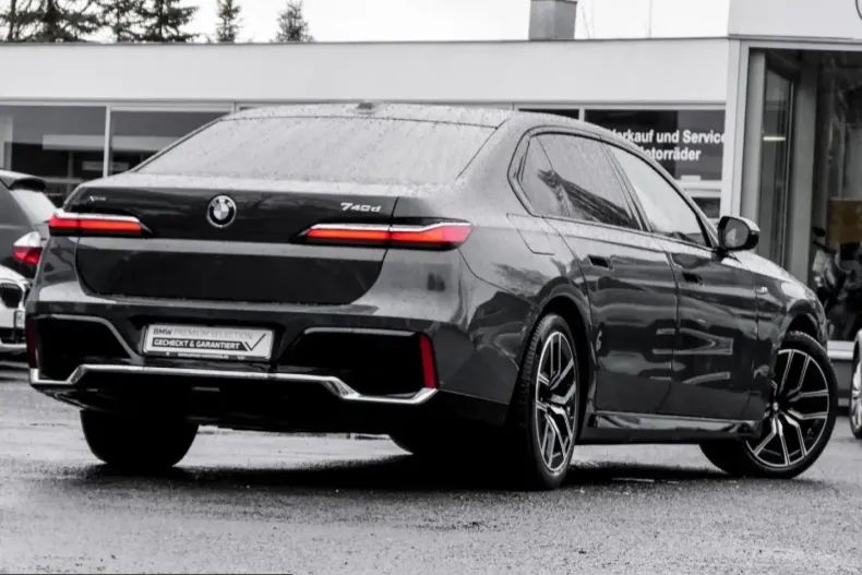 BMW 740 (Seria 7) din 2025 cu 22.278 km - oferta BMW212554 - foto 2