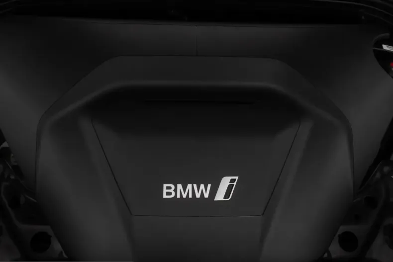 BMW iX1 (Seria X) din 2023 cu 10.321 km - oferta BMW212556 - foto 18