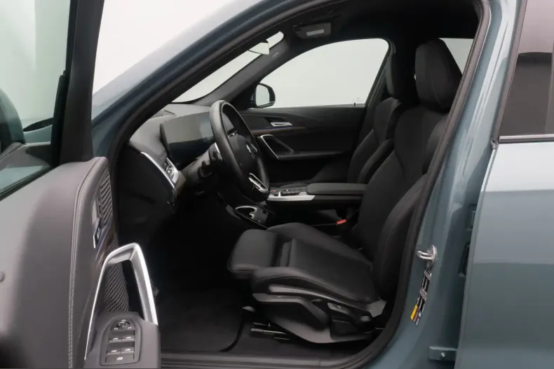 BMW iX1 (Seria X) din 2023 cu 10.321 km - oferta BMW212556 - foto 19