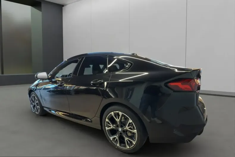 BMW 220d (Seria 2) din 2025 cu 14.490 km - oferta BMW212559 - foto 16