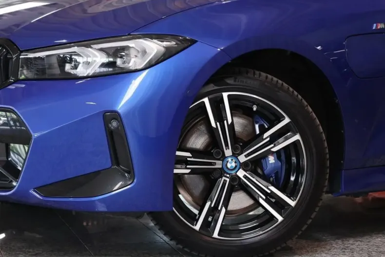 BMW 320 (Seria 3) din 2024 cu 26.112 km - oferta BMW212561 - foto 13