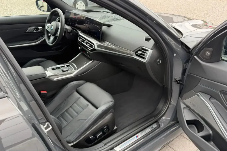 BMW 320 (Seria 3) din 2024 cu 55.000 km - oferta BMW212563 - foto 40