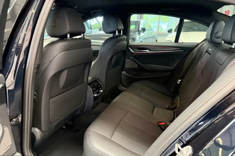 BMW 530 (Seria 5) din 2023 cu 97.000 km - oferta BMW212568 - foto 14