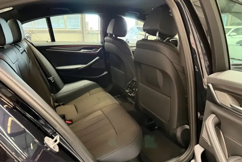 BMW 530 (Seria 5) din 2023 cu 97.000 km - oferta BMW212568 - foto 15