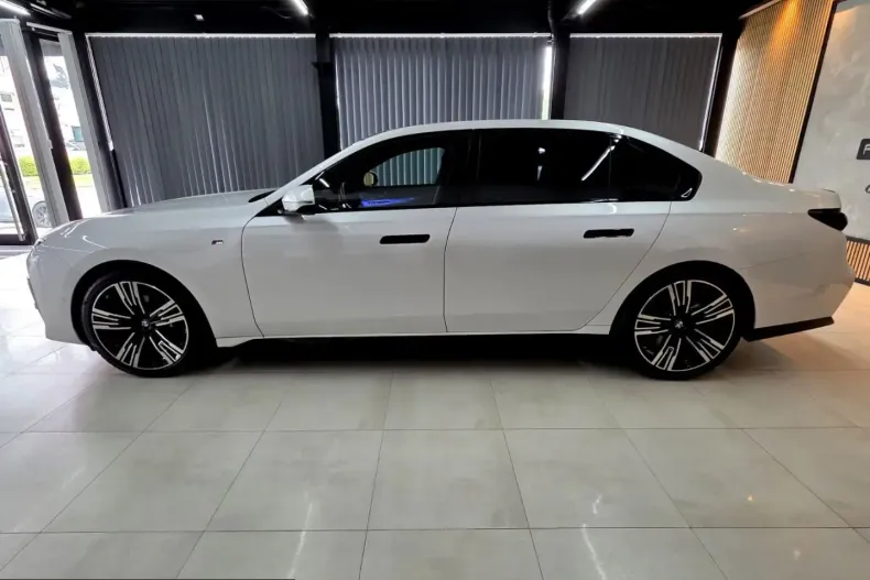 BMW 740 (Seria 7) din 2023 cu 53.000 km - oferta BMW212569 - foto 7