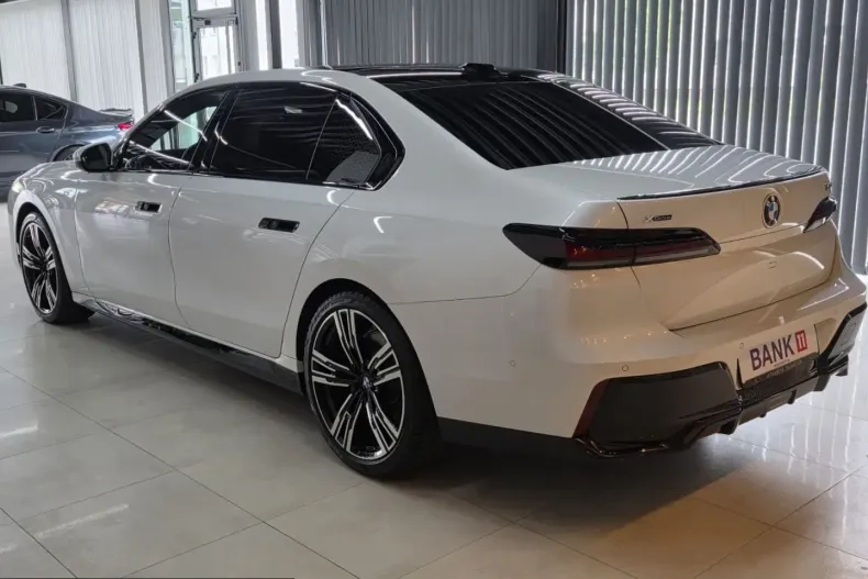 BMW 740 (Seria 7) din 2023 cu 53.000 km - oferta BMW212569 - foto 11