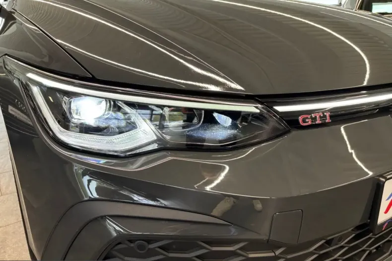 Volkswagen Golf din 2024 cu 14.900 km - oferta VOL212571 - foto 4