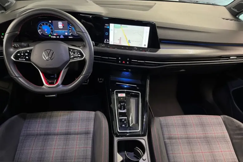 Volkswagen Golf din 2024 cu 14.900 km - oferta VOL212571 - foto 13