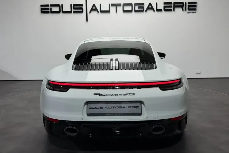 Porsche 992 din 2023 cu 53.998 km - oferta POR212572 - foto 7