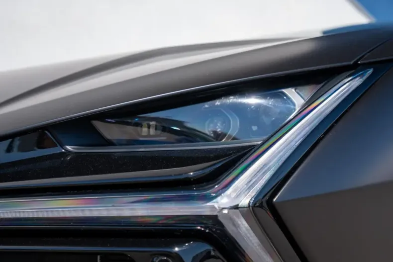 Lamborghini Revuelto din 2024 cu 5.678 km - oferta LAM212573 - foto 15